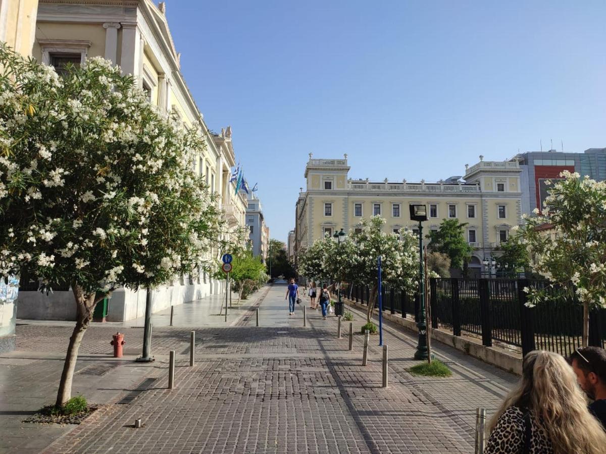 Amazing Apartments @ Aiolou Str. Athen Exterior foto