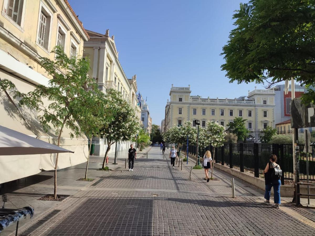 Amazing Apartments @ Aiolou Str. Athen Exterior foto